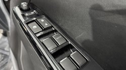 2024 (74) ISUZU COMMERCIAL D-MAX 1.9 V-Cross Double Cab 4x4 Auto 5599732