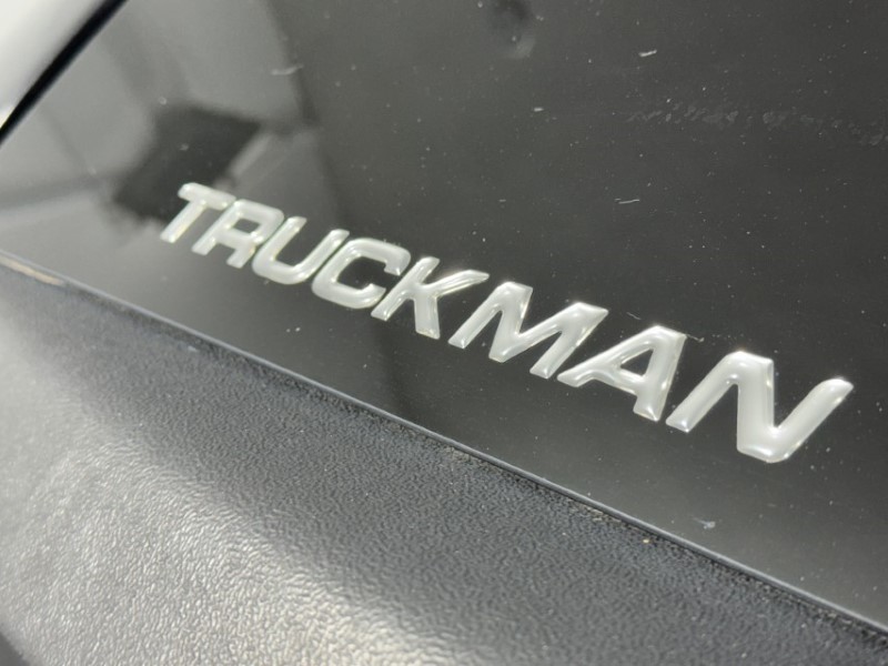 2024 (74) ISUZU COMMERCIAL D-MAX 1.9 V-Cross Double Cab 4x4 Auto 5599743