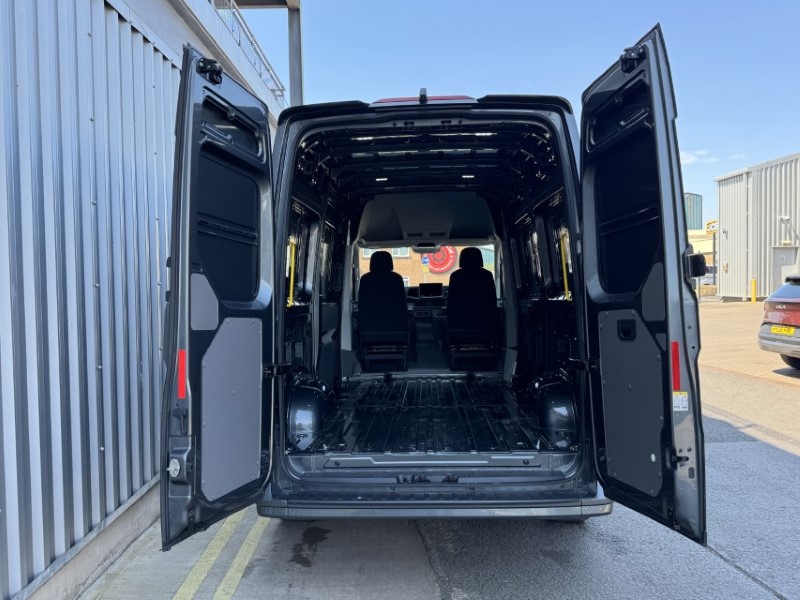 2025 (75) MAN COMMERCIAL TGE 180 Lion XC Van Auto 5603945
