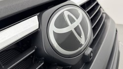 2026 (26) TOYOTA COMMERCIAL HILUX Invincible X D/Cab Pick Up 2.8 D 48V Auto 5612396