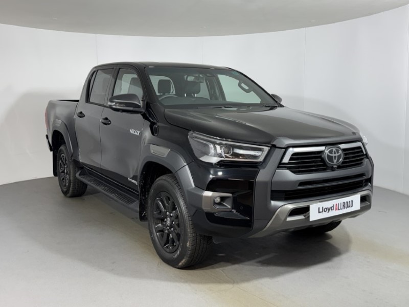 2026 (26) TOYOTA COMMERCIAL HILUX Invincible X D/Cab Pick Up 2.8 D 48V Auto