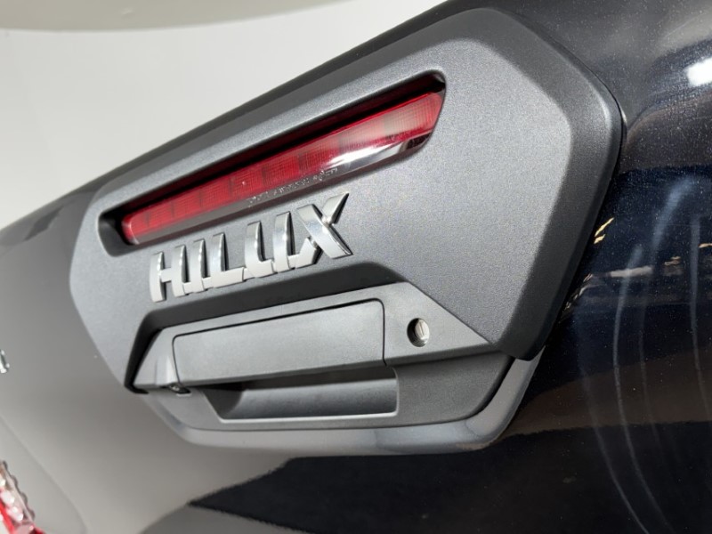 2026 (26) TOYOTA COMMERCIAL HILUX Invincible X D/Cab Pick Up 2.8 D 48V Auto 5612398
