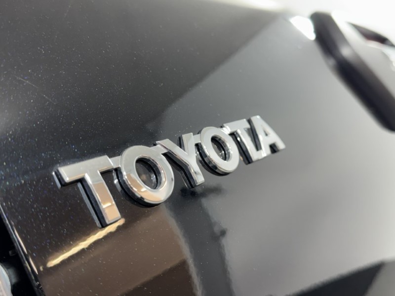 2026 (26) TOYOTA COMMERCIAL HILUX Invincible X D/Cab Pick Up 2.8 D 48V Auto 5612399