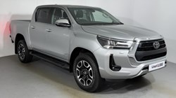2026 (26) TOYOTA COMMERCIAL HILUX Invincible D/Cab Pick Up 2.4 D-4D Auto 5615309