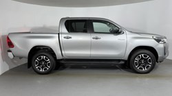 2026 (26) TOYOTA COMMERCIAL HILUX Invincible D/Cab Pick Up 2.4 D-4D Auto 5615307