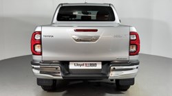 2026 (26) TOYOTA COMMERCIAL HILUX Invincible D/Cab Pick Up 2.4 D-4D Auto 5623533