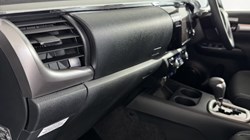 2026 (26) TOYOTA COMMERCIAL HILUX Invincible D/Cab Pick Up 2.4 D-4D Auto 5615300