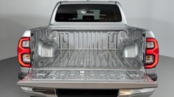 2026 (26) TOYOTA COMMERCIAL HILUX Invincible D/Cab Pick Up 2.4 D-4D Auto 5615287
