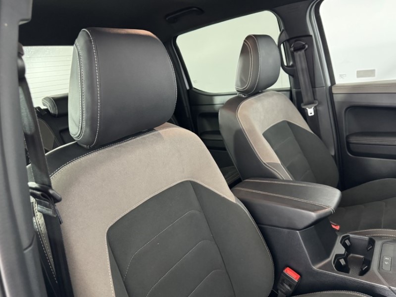 2024 (74) VOLKSWAGEN COMMERCIAL AMAROK D/Cab Pick Up Style 2.0 TDI 205 4MOTION Auto 5662310
