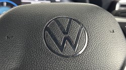 2024 (74) VOLKSWAGEN COMMERCIAL AMAROK D/Cab Pick Up Style 2.0 TDI 205 4MOTION Auto 5662292