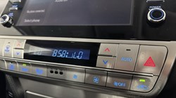 2022 (72) TOYOTA LAND CRUISER 2.8D 204 Active Commercial Auto 5664907