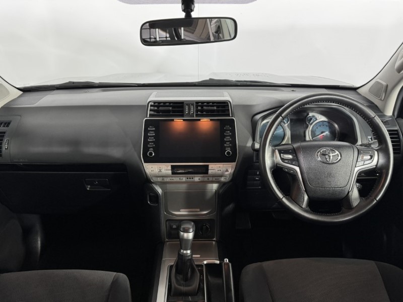 2022 (72) TOYOTA LAND CRUISER 2.8D 204 Active Commercial Auto 5664923