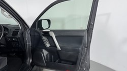 2022 (72) TOYOTA LAND CRUISER 2.8D 204 Active Commercial Auto 5664915