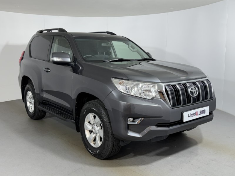 2022 (72) TOYOTA LAND CRUISER 2.8D 204 Active Commercial Auto