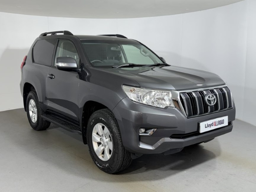 2022 (72) TOYOTA LAND CRUISER 2.8D 204 Active Commercial Auto