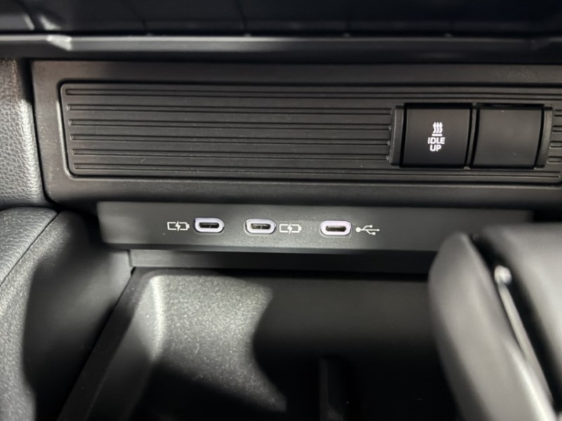 2026 (26) TOYOTA COMMERCIAL LAND CRUISER 2.8D 48V 205 Commercial Auto 5663734