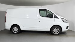 2018 (68) FORD COMMERCIAL TRANSIT CUSTOM 2.0 EcoBlue 130ps Low Roof Limited Van 5706108