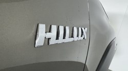2025 (25) TOYOTA COMMERCIAL HILUX Invincible X D/Cab Pick Up 2.8 D 48V Auto 5723893