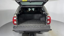 2025 (25) TOYOTA COMMERCIAL HILUX Invincible X D/Cab Pick Up 2.8 D 48V Auto 5723903