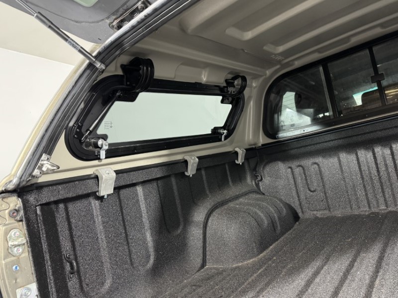 2025 (25) TOYOTA COMMERCIAL HILUX Invincible X D/Cab Pick Up 2.8 D 48V Auto 5723905