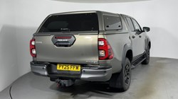 2025 (25) TOYOTA COMMERCIAL HILUX Invincible X D/Cab Pick Up 2.8 D 48V Auto 5723927