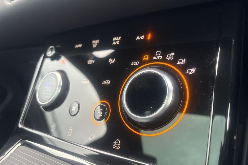 2022 (22) LAND ROVER RANGE ROVER EVOQUE 2.0 D200 R-Dynamic SE 5dr Auto 5096792