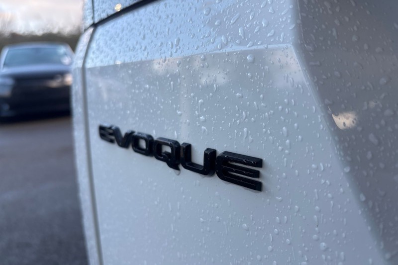2022 (22) LAND ROVER RANGE ROVER EVOQUE 2.0 D200 R-Dynamic SE 5dr Auto 5096805
