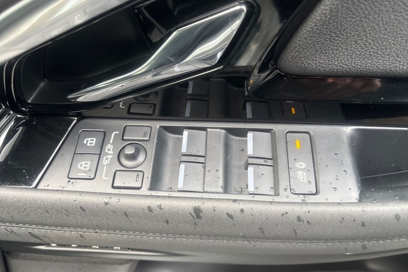 2022 (22) LAND ROVER RANGE ROVER EVOQUE 2.0 D200 R-Dynamic SE 5dr Auto 5096780