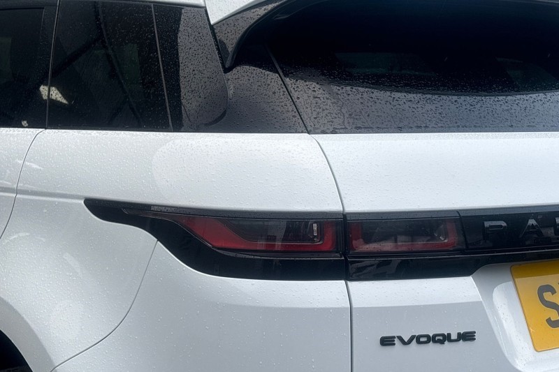 2022 (22) LAND ROVER RANGE ROVER EVOQUE 2.0 D200 R-Dynamic SE 5dr Auto 5096776