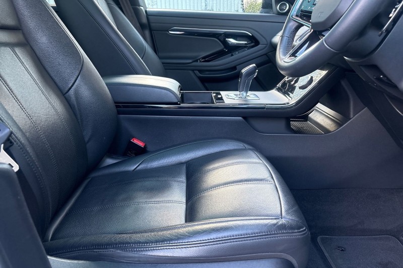 2022 (22) LAND ROVER RANGE ROVER EVOQUE 2.0 D200 R-Dynamic SE 5dr Auto 5096782