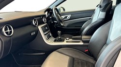 2020 (70) MERCEDES-BENZ SLC 200 Final Edition 2dr 3330504