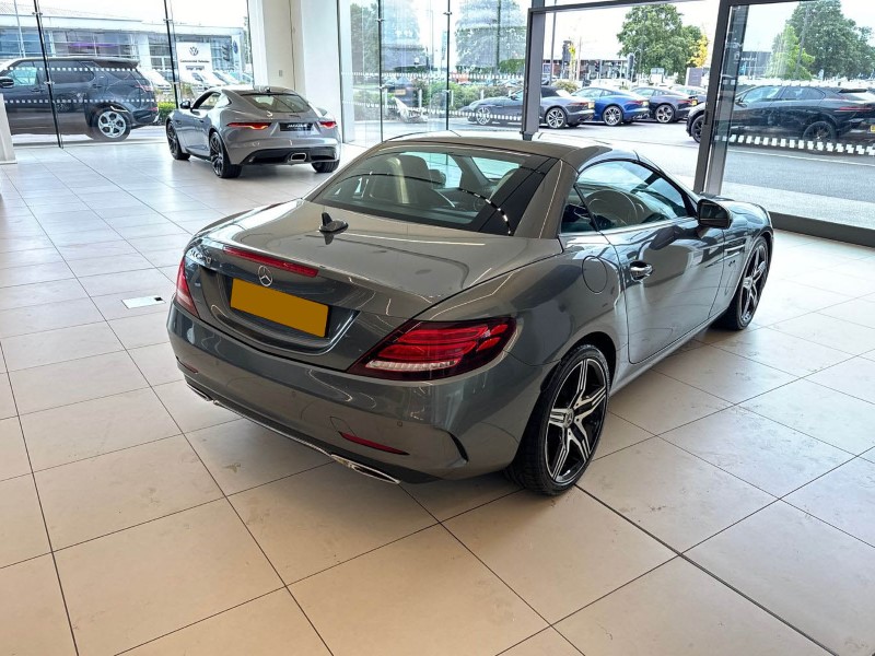 2020 (70) MERCEDES-BENZ SLC 200 Final Edition 2dr 3330541