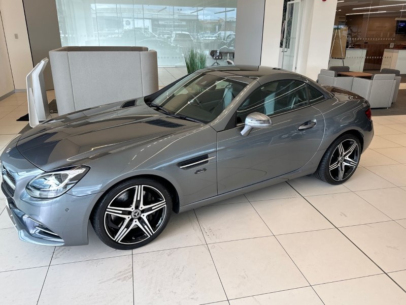 2020 (70) MERCEDES-BENZ SLC 200 Final Edition 2dr 3330539
