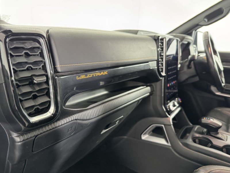 2023 (23) FORD COMMERCIAL RANGER Pick Up Double Cab Wildtrak 2.0 EcoBlue 205 Auto 5783981
