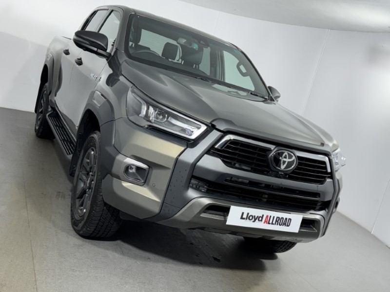 2026 (26) TOYOTA COMMERCIAL HILUX Invincible X D/Cab Pick Up 3.0 D-4D 4WD 171 Auto 5756535