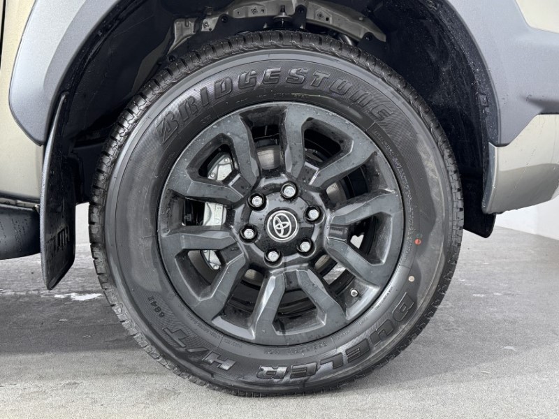 2026 (26) TOYOTA COMMERCIAL HILUX Invincible X D/Cab Pick Up 3.0 D-4D 4WD 171 Auto 5756511