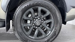 2026 (26) TOYOTA COMMERCIAL HILUX Invincible X D/Cab Pick Up 3.0 D-4D 4WD 171 Auto 5756511