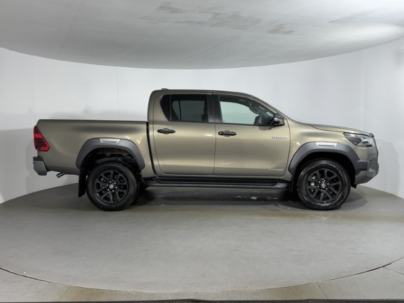 2026 (26) TOYOTA COMMERCIAL HILUX Invincible X D/Cab Pick Up 3.0 D-4D 4WD 171 Auto 5756531