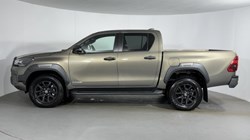 2026 (26) TOYOTA COMMERCIAL HILUX Invincible X D/Cab Pick Up 3.0 D-4D 4WD 171 Auto 5756537