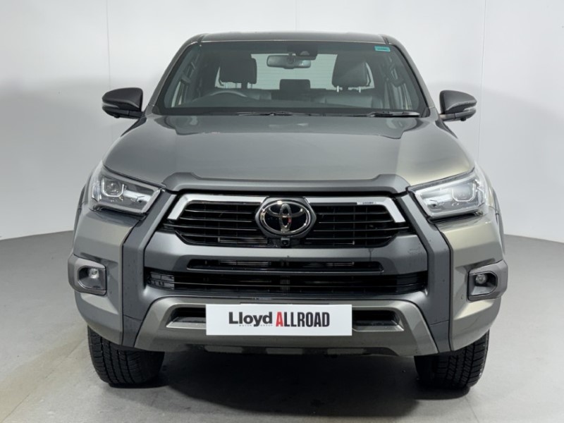 2026 (26) TOYOTA COMMERCIAL HILUX Invincible X D/Cab Pick Up 3.0 D-4D 4WD 171 Auto 5756533