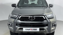 2026 (26) TOYOTA COMMERCIAL HILUX Invincible X D/Cab Pick Up 3.0 D-4D 4WD 171 Auto 5756533