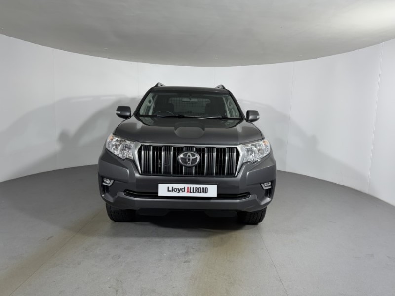 2022 (72) TOYOTA COMMERCIAL LAND CRUISER 2.8D 204 Active Commercial Auto 5757039