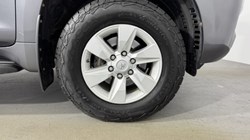 2022 (72) TOYOTA COMMERCIAL LAND CRUISER 2.8D 204 Active Commercial Auto 5757024