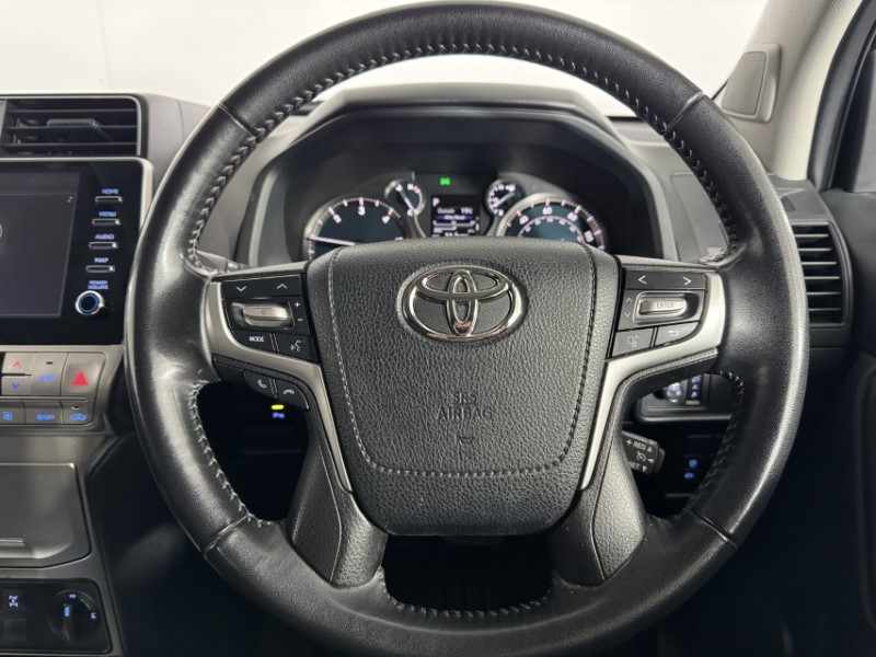 2022 (72) TOYOTA COMMERCIAL LAND CRUISER 2.8D 204 Active Commercial Auto 5757002