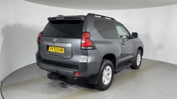 2022 (72) TOYOTA COMMERCIAL LAND CRUISER 2.8D 204 Active Commercial Auto 5757050