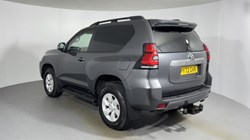 2022 (72) TOYOTA COMMERCIAL LAND CRUISER 2.8D 204 Active Commercial Auto 5757049