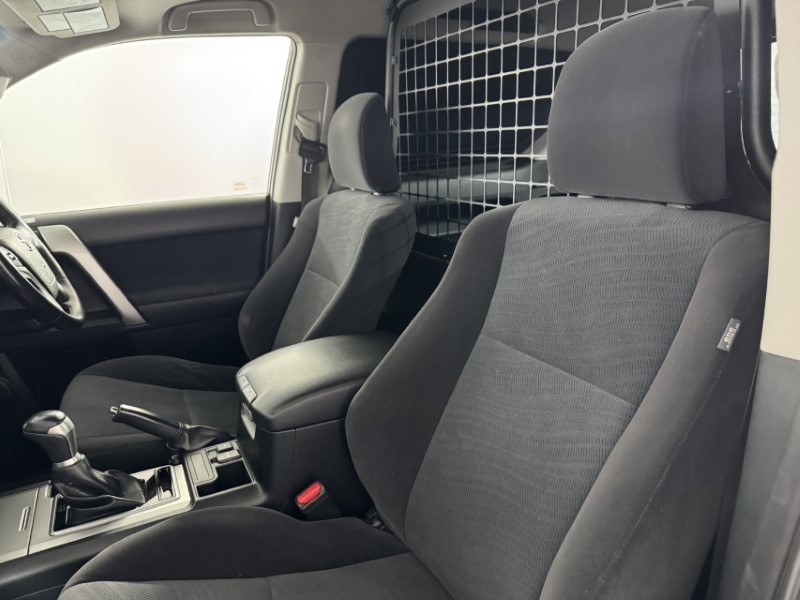 2022 (72) TOYOTA COMMERCIAL LAND CRUISER 2.8D 204 Active Commercial Auto 5757034