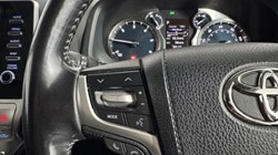 2022 (72) TOYOTA COMMERCIAL LAND CRUISER 2.8D 204 Active Commercial Auto 5757003