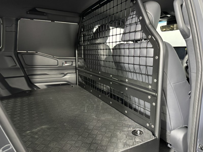 2026 (76) TOYOTA COMMERCIAL LAND CRUISER 2.8D 48V 205 Commercial Auto 5782601