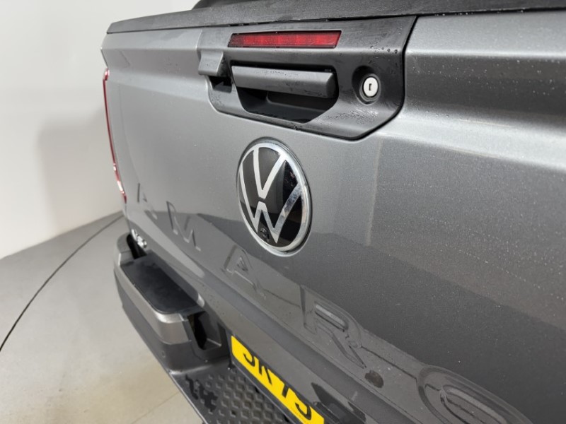 2025 (75) VOLKSWAGEN COMMERCIAL AMAROK D/Cab Pick Up PanAmericana 3.0 V6 TDI 240 4M Auto 5826946